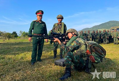 Gallery - Quân khu 5 báo động kiểm tra công tác trực sẵn sàng chiến đấu